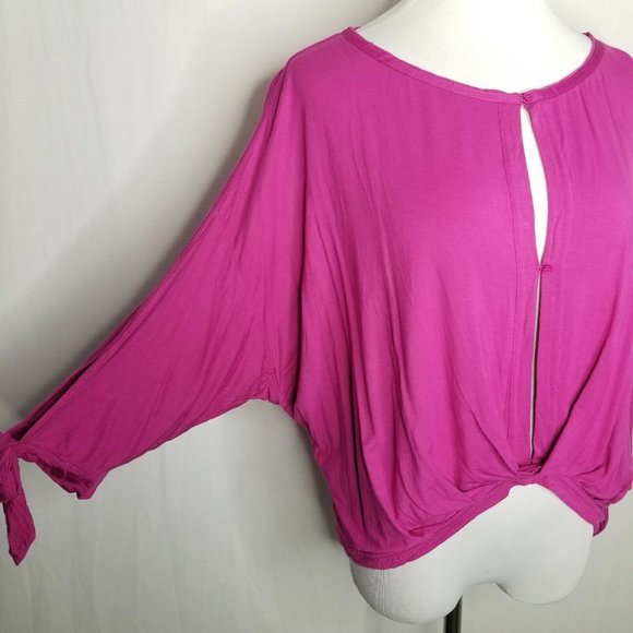 Free People Raspberry Keepin' On Tie Sleeve Crop - Picture 4 of 8